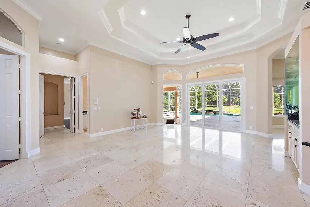 8480 Man O War Road Palm Beach Gardens FL 33418