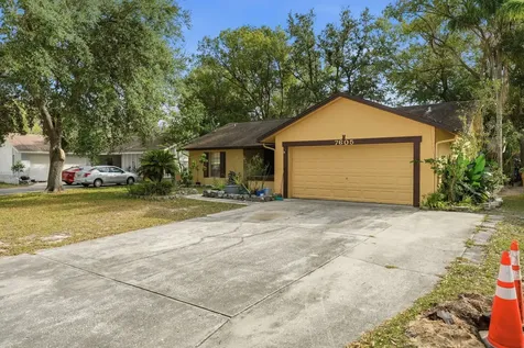 7605 N Sanibel Circle Tampa FL 33637