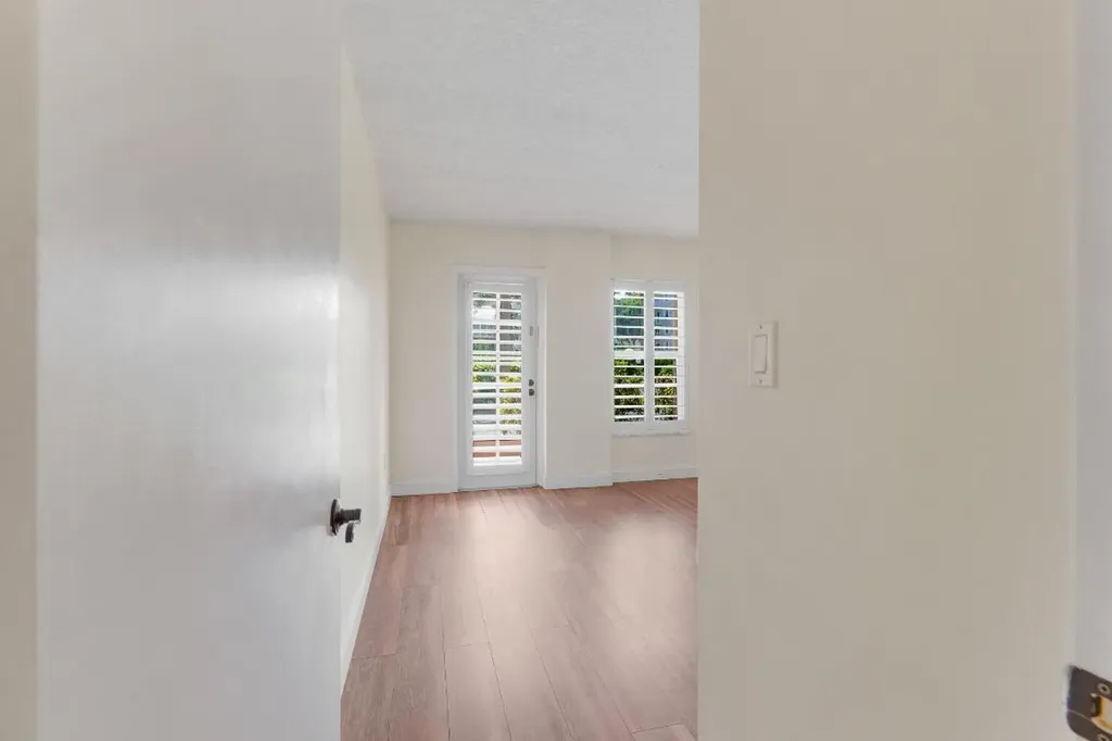 951 De Soto Road Boca Raton FL 33432