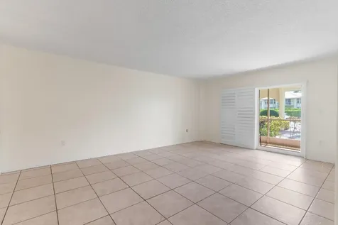 951 De Soto Road Boca Raton FL 33432