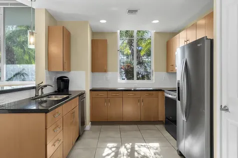 300 S Australian Avenue West Palm Beach FL 33401