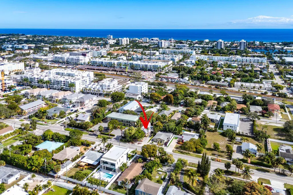 219 S Swinton Avenue Delray Beach FL 33444