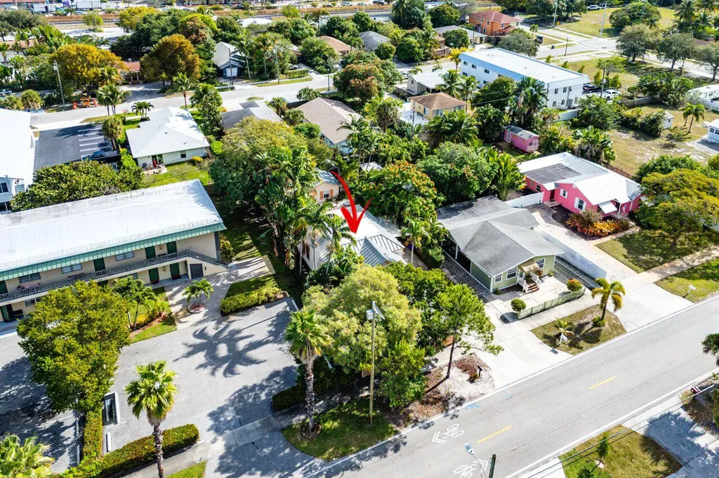 219 S Swinton Avenue Delray Beach FL 33444