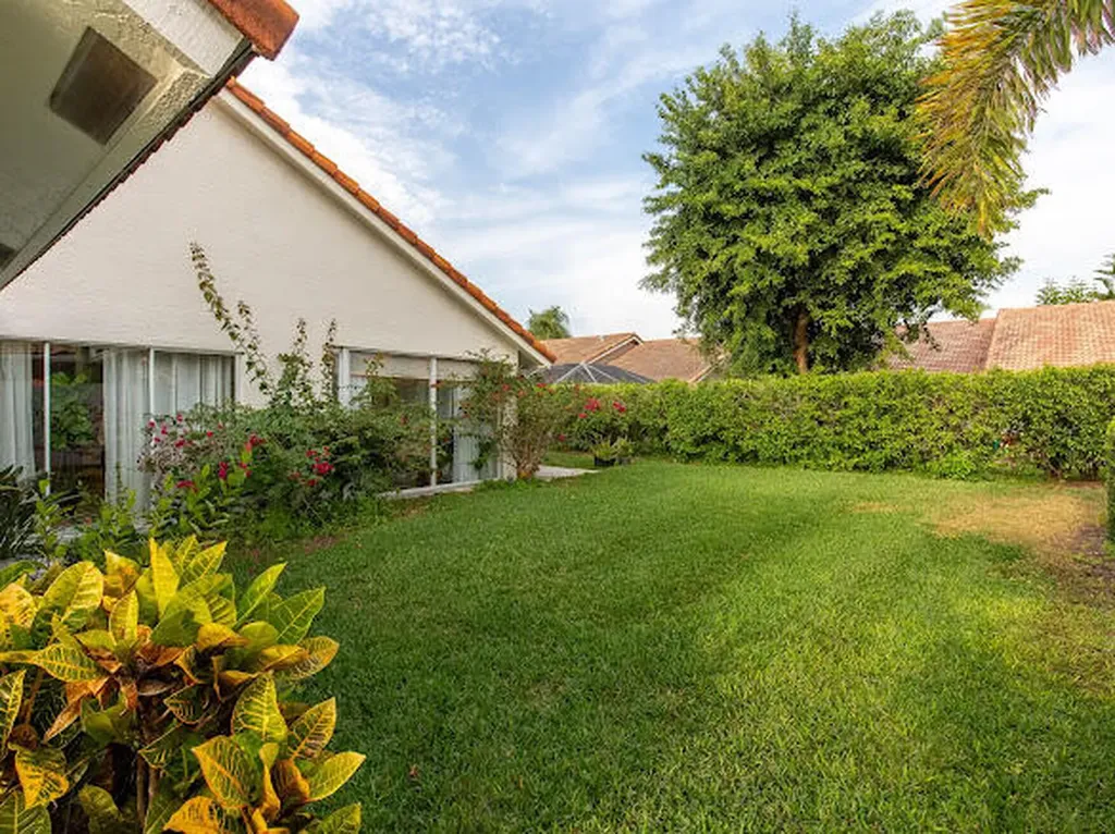 6155 Golf Villas Drive Boynton Beach FL 33437