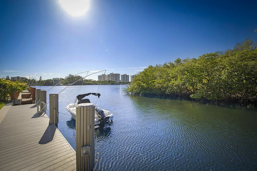 700 NE Harbour Terrace Boca Raton FL 33431