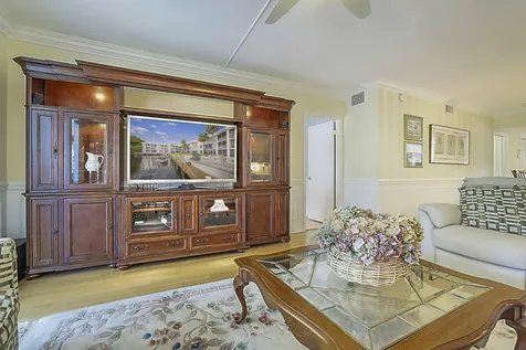 700 NE Harbour Terrace Boca Raton FL 33431