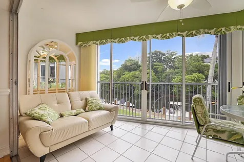 700 NE Harbour Terrace Boca Raton FL 33431