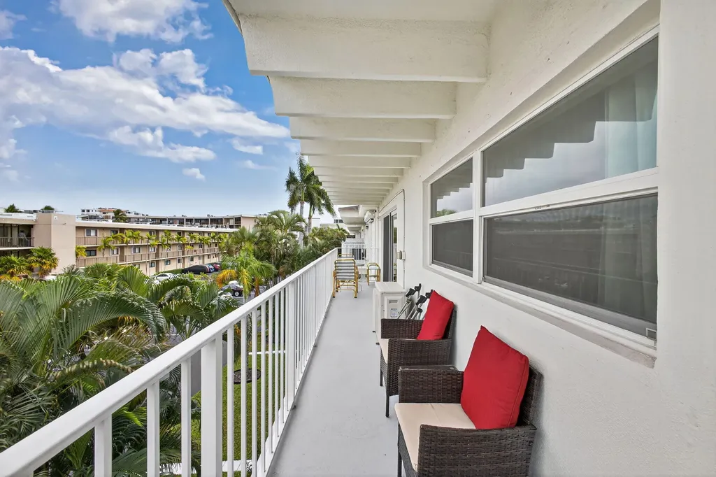 4001 S Ocean Boulevard South Palm Beach FL 33480