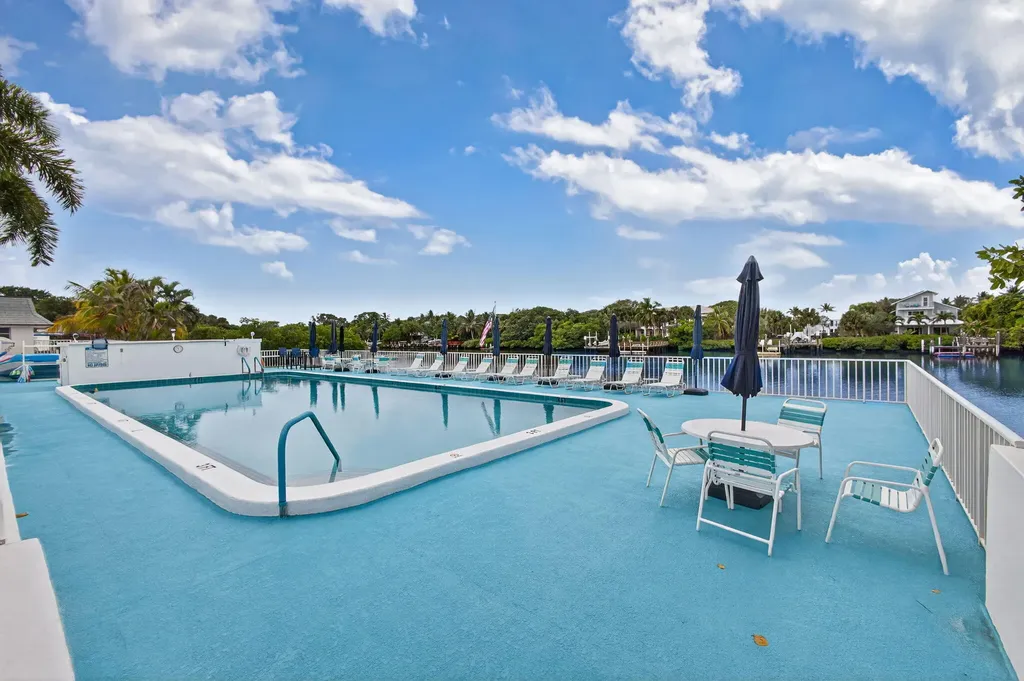4001 S Ocean Boulevard South Palm Beach FL 33480