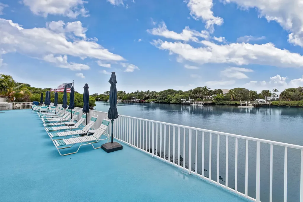 4001 S Ocean Boulevard South Palm Beach FL 33480