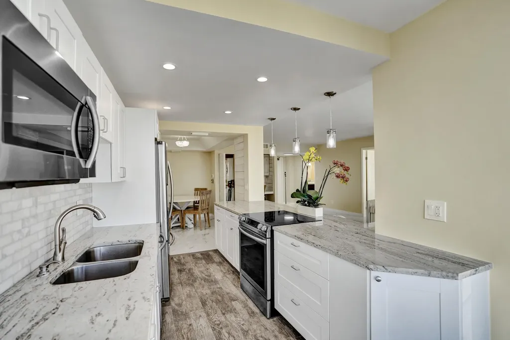 3590 S Ocean Boulevard South Palm Beach FL 33480