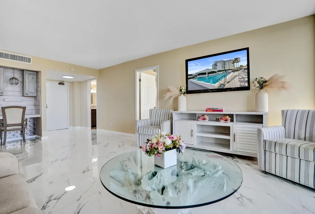 3590 S Ocean Boulevard South Palm Beach FL 33480