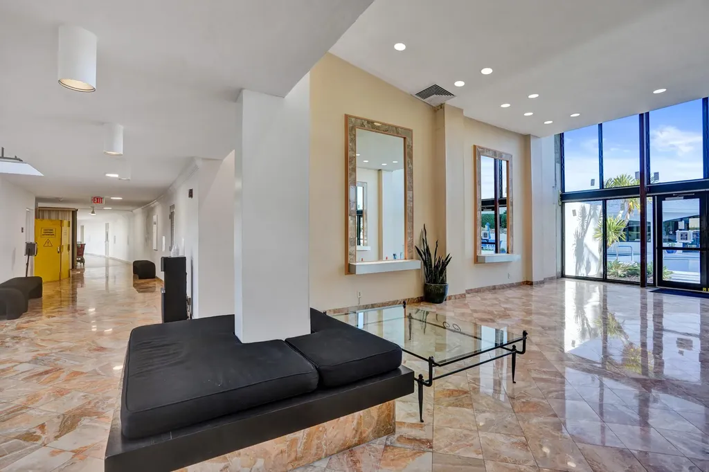 3590 S Ocean Boulevard South Palm Beach FL 33480