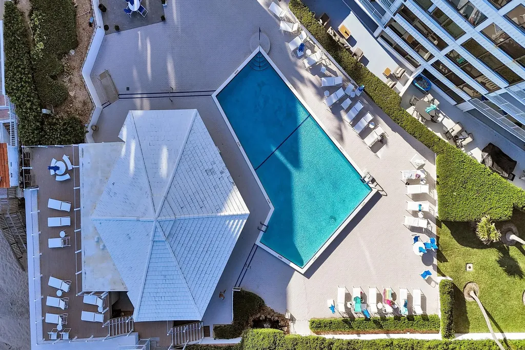 3590 S Ocean Boulevard South Palm Beach FL 33480