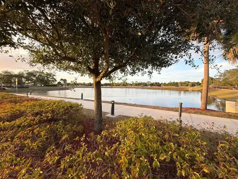 892 SE Atlantus Avenue Port St Lucie FL 34983