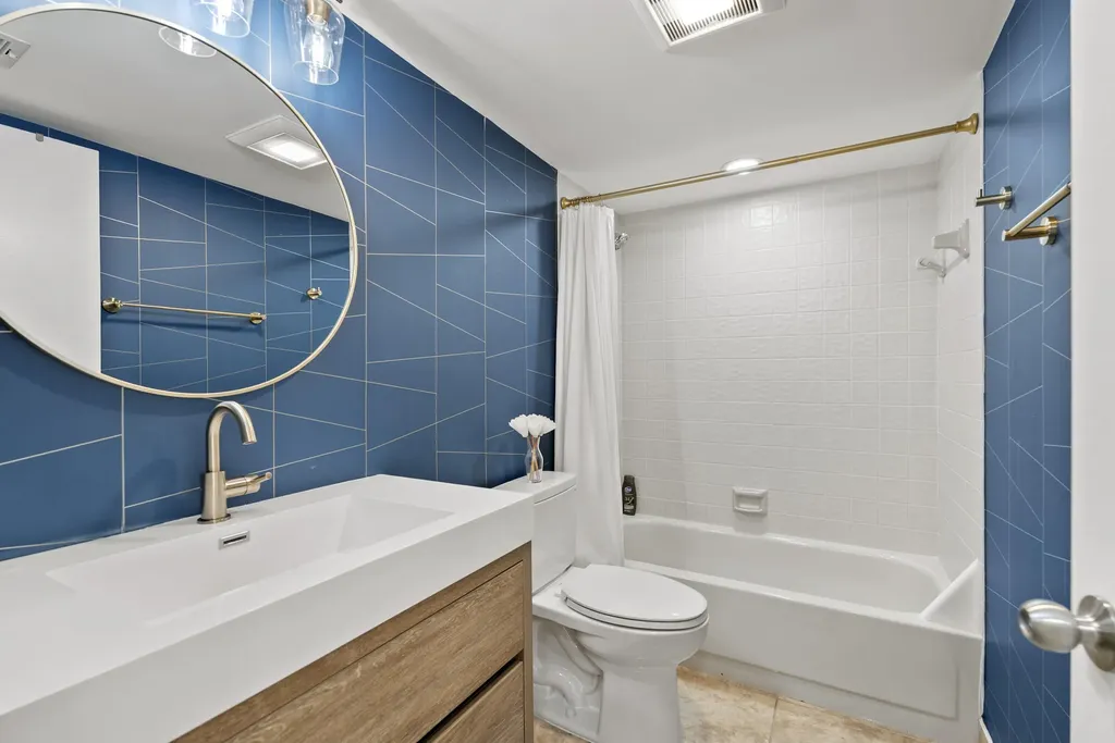 216 Old Meadow Way Palm Beach Gardens FL 33418