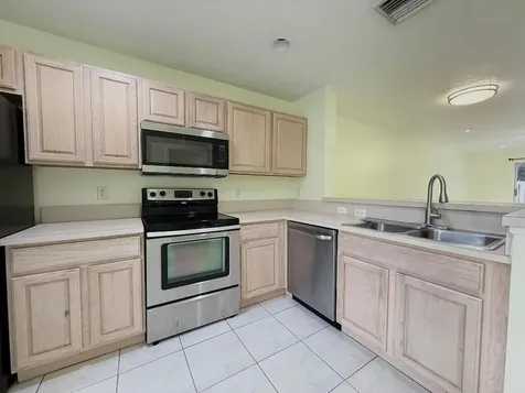 1910 Lakeview Drive W Royal Palm Beach FL 33411