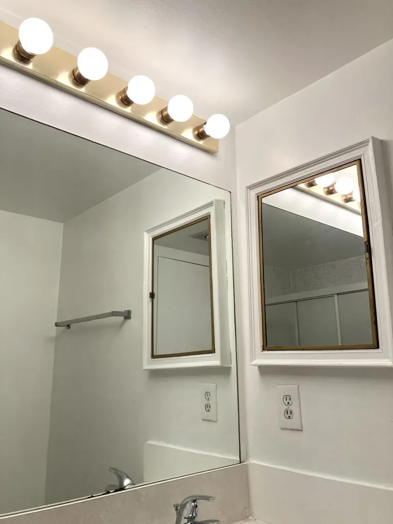 156 Suffolk D Boca Raton FL 33434