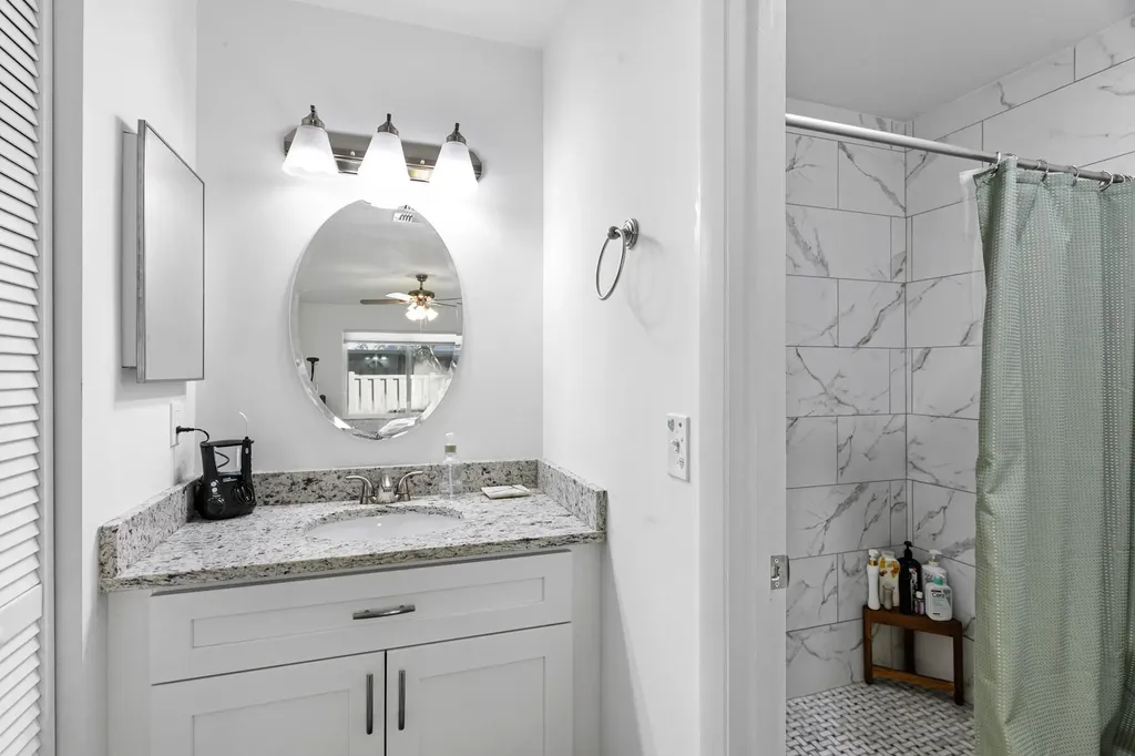 140 Moccasin Trail S Jupiter FL 33458