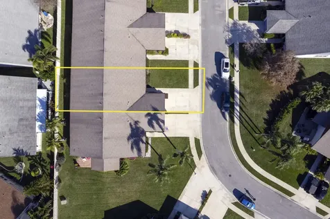 140 Moccasin Trail S Jupiter FL 33458