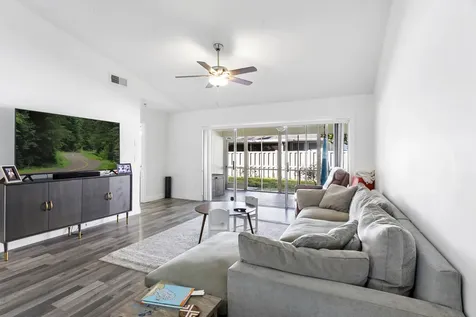 140 Moccasin Trail S Jupiter FL 33458