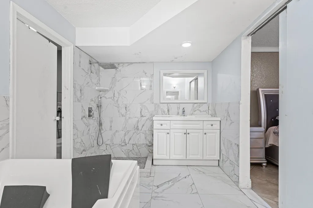 4134 NW 2nd Lane Delray Beach FL 33445