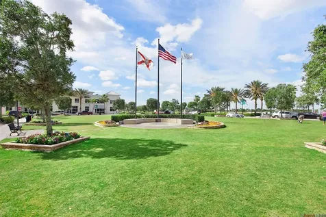 10086 SW Newberry Avenue Port St Lucie FL 34987