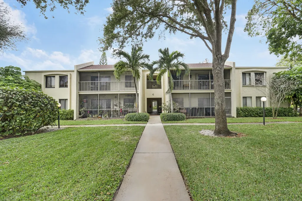 150 Pineview Road Jupiter FL 33469