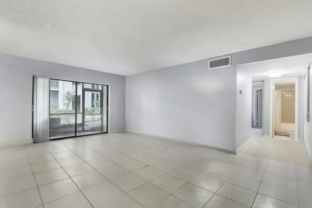 150 Pineview Road Jupiter FL 33469