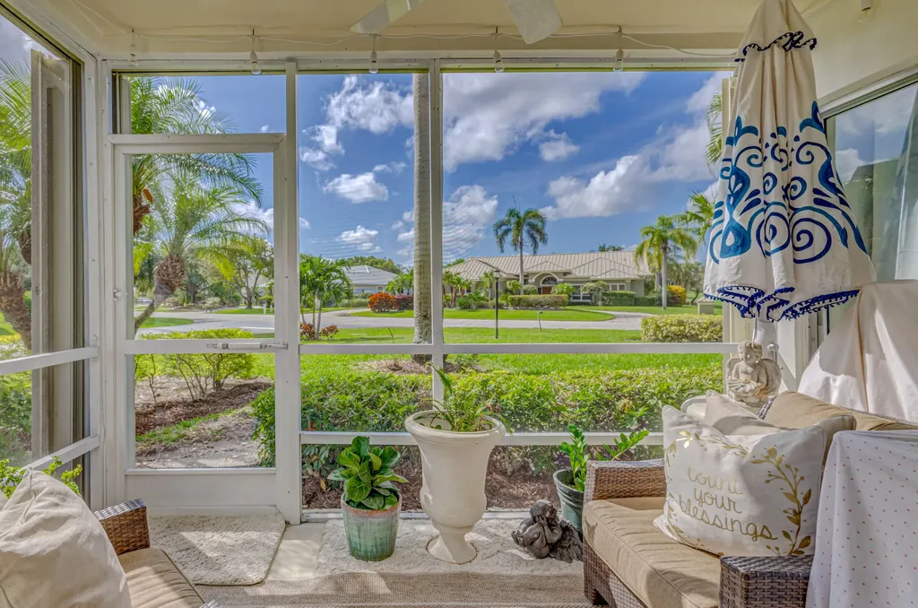 5560 Tamberlane Circle Palm Beach Gardens FL 33418