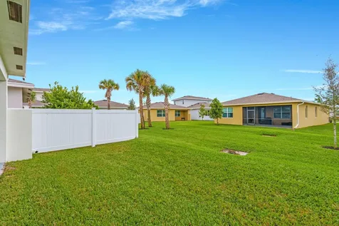 5726 Graceful Way Delray Beach FL 33484