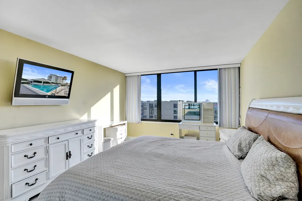 3590 S Ocean Boulevard South Palm Beach FL 33480