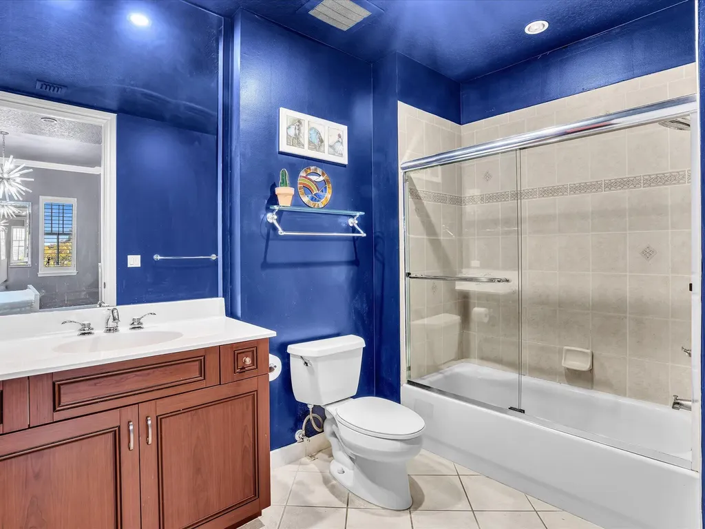200 NE 2nd Avenue Delray Beach FL 33444
