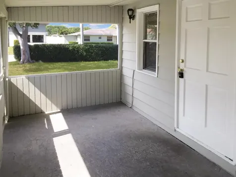 120 Wisconsin Street Lake Worth FL 33461