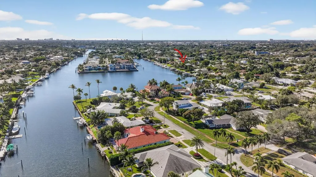 752 Lagoon Drive North Palm Beach FL 33408