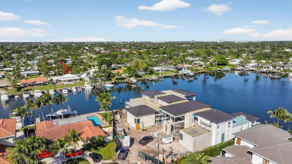 752 Lagoon Drive North Palm Beach FL 33408