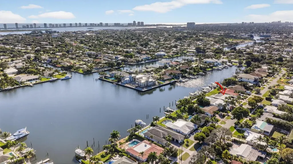 752 Lagoon Drive North Palm Beach FL 33408