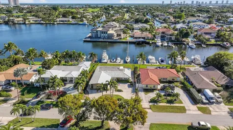 752 Lagoon Drive North Palm Beach FL 33408