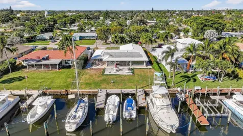 752 Lagoon Drive North Palm Beach FL 33408