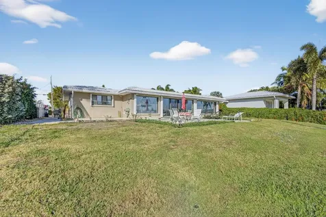 752 Lagoon Drive North Palm Beach FL 33408