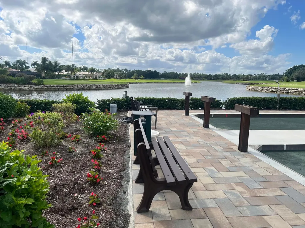 4194 Imperial Isle Drive Lake Worth FL 33449