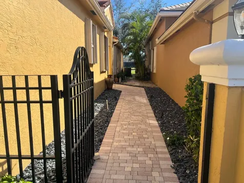 4194 Imperial Isle Drive Lake Worth FL 33449
