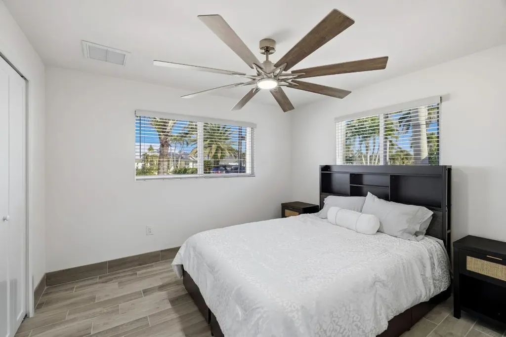 1636 SE 39th Street Cape Coral FL 33904