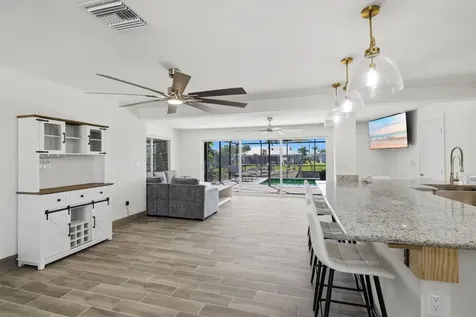 1636 SE 39th Street Cape Coral FL 33904