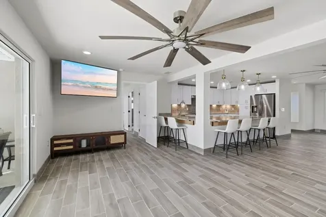 1636 SE 39th Street Cape Coral FL 33904