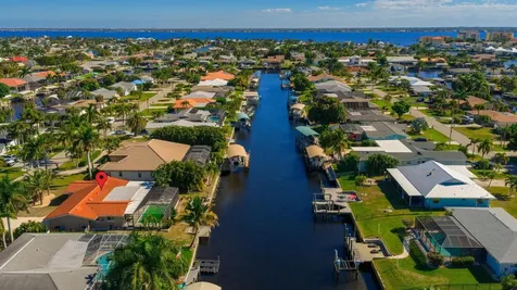 1636 SE 39th Street Cape Coral FL 33904