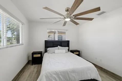 1636 SE 39th Street Cape Coral FL 33904