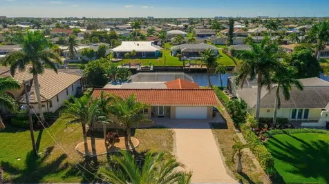 1636 SE 39th Street Cape Coral FL 33904