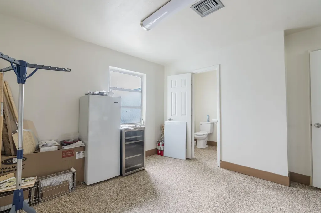 945 Miner Road Lake Worth FL 33462
