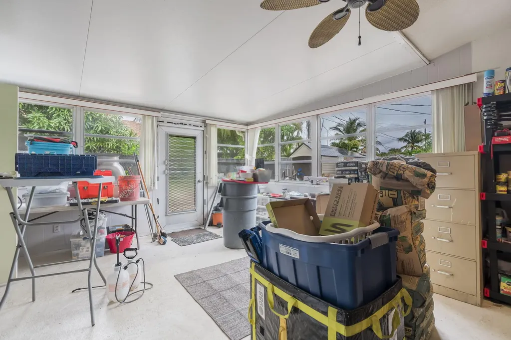 945 Miner Road Lake Worth FL 33462